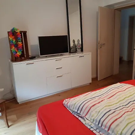 Wunderschones Haus Vor Den Toren Koln/messe Casa de Férias